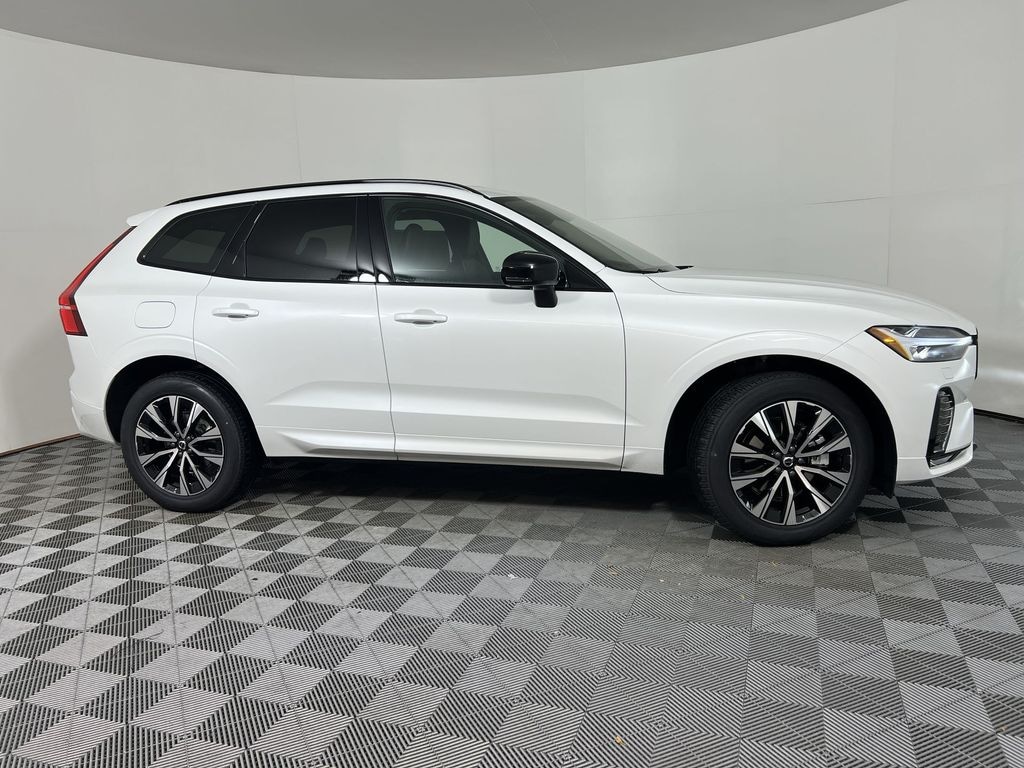 Certified 2025 Volvo XC60 B5 Core SUV