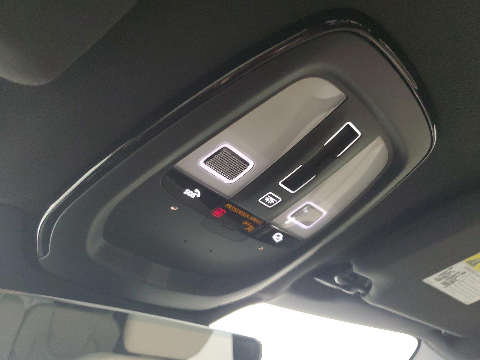 2026 Volvo XC90 Plus - Photo 34