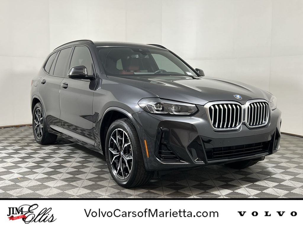 2022 BMW X3 30i's photo