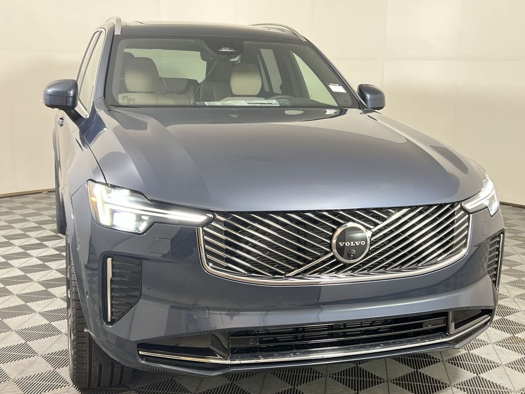 New 2026 Volvo XC90 B6 Plus 7-Seater SUV