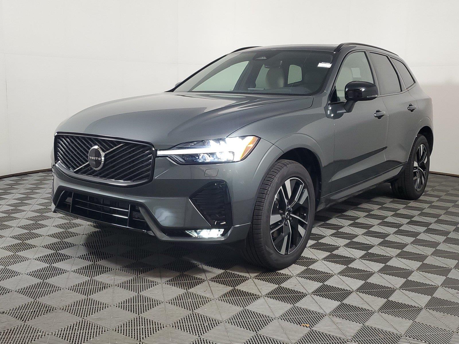 New 2027 Volvo XC60 B5 Core SUV