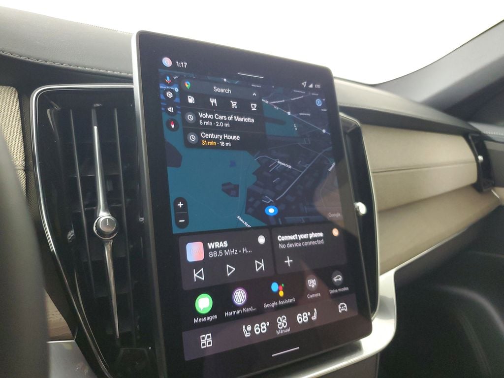2026 Volvo XC90 Plus - Photo 29