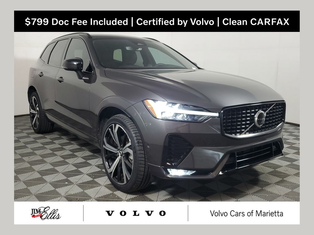 2023 Volvo XC60 B5 Ultimate Dark Theme FWD's photo