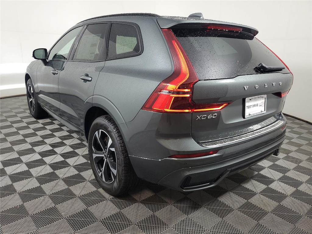 Used 2026 Volvo XC60 B5 Core SUV