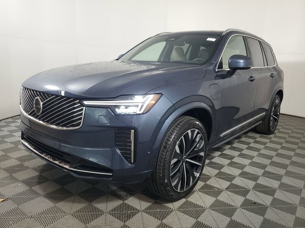 New 2026 Volvo XC90 plug-in hybrid T8 Ultra 7-Seater SUV