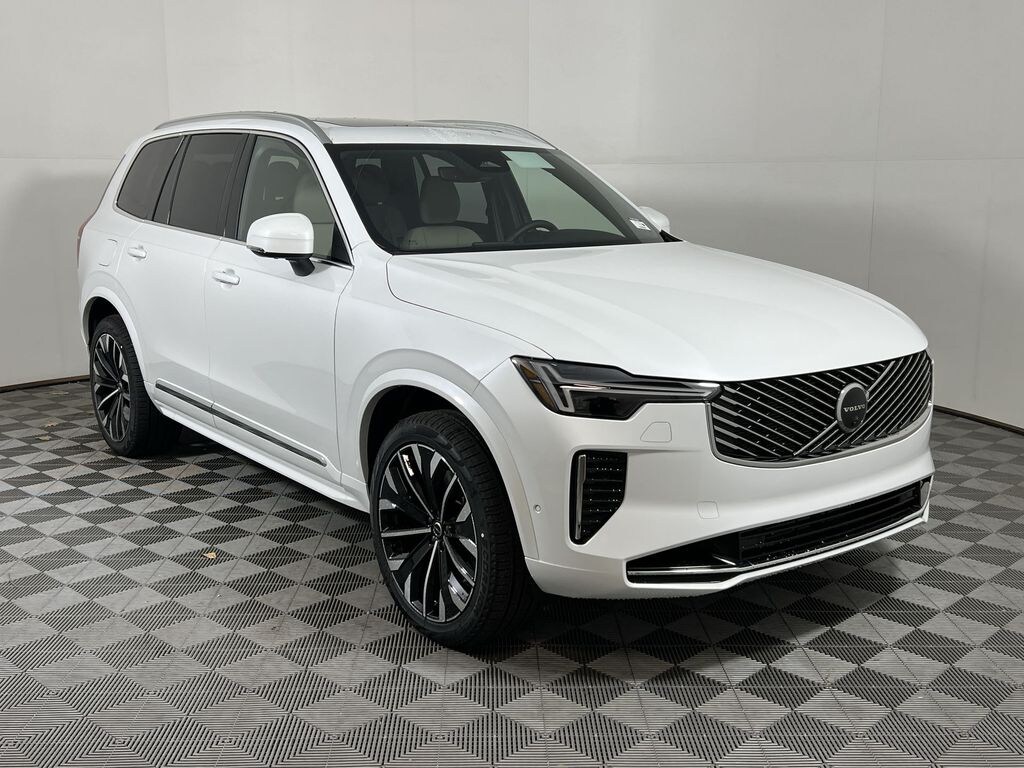 New 2026 Volvo XC90 plug-in hybrid T8 Plus 7-Seater SUV