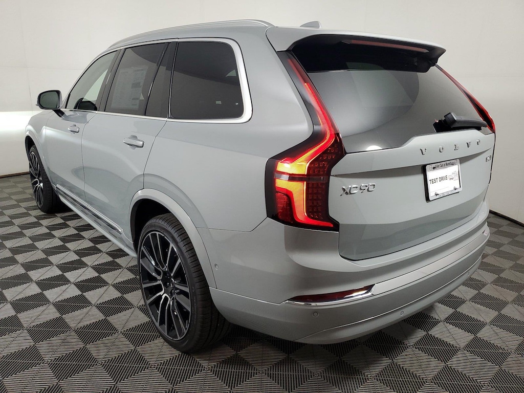 New 2026 Volvo XC90 B5 Plus 7-Seater SUV