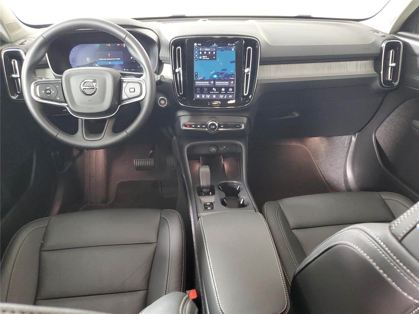 2026 Volvo XC40 Core - Photo 15