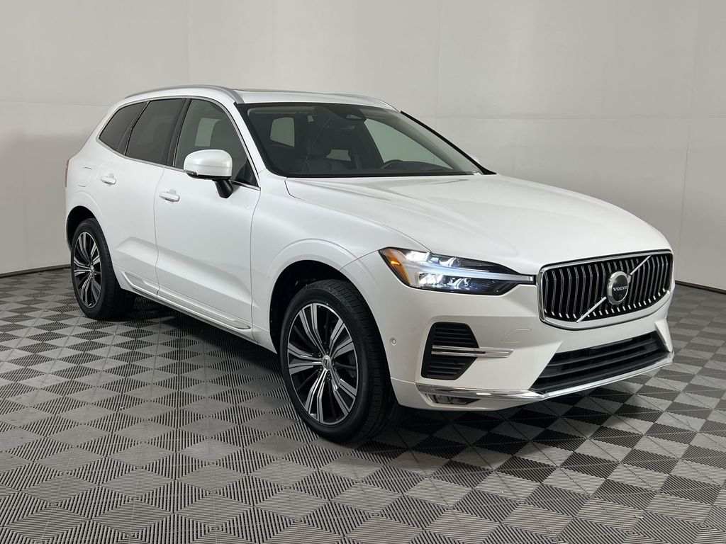 2022 Volvo XC60 Inscription photo 2