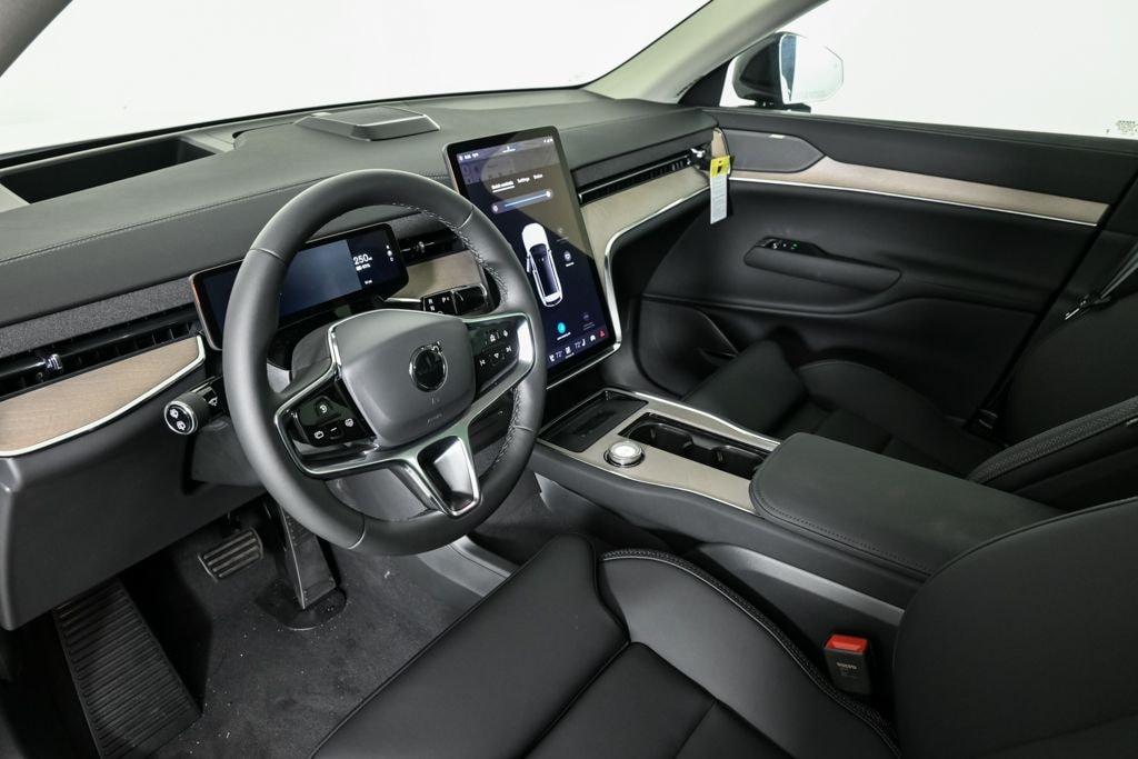 New 2025 Volvo EX90 Twin Motor Performance Plus 6-Seater SUV