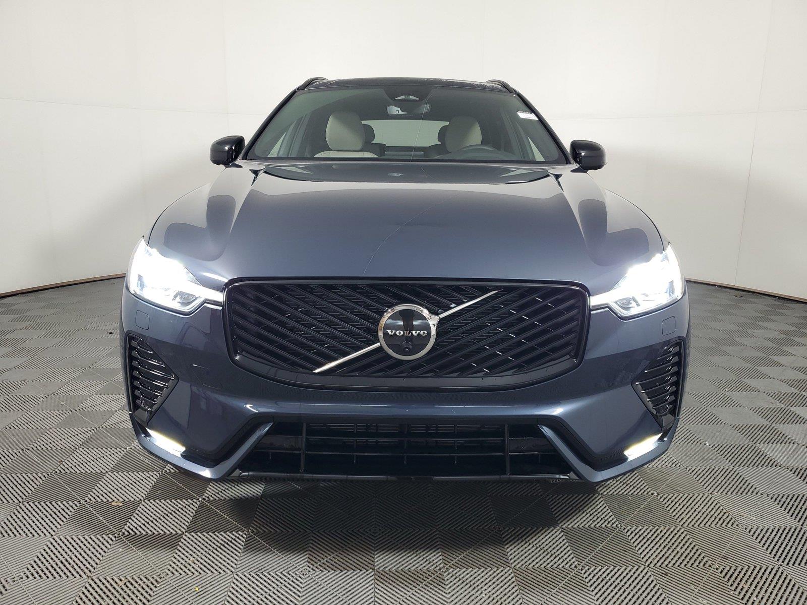 New 2027 Volvo XC60 B5 Plus SUV
