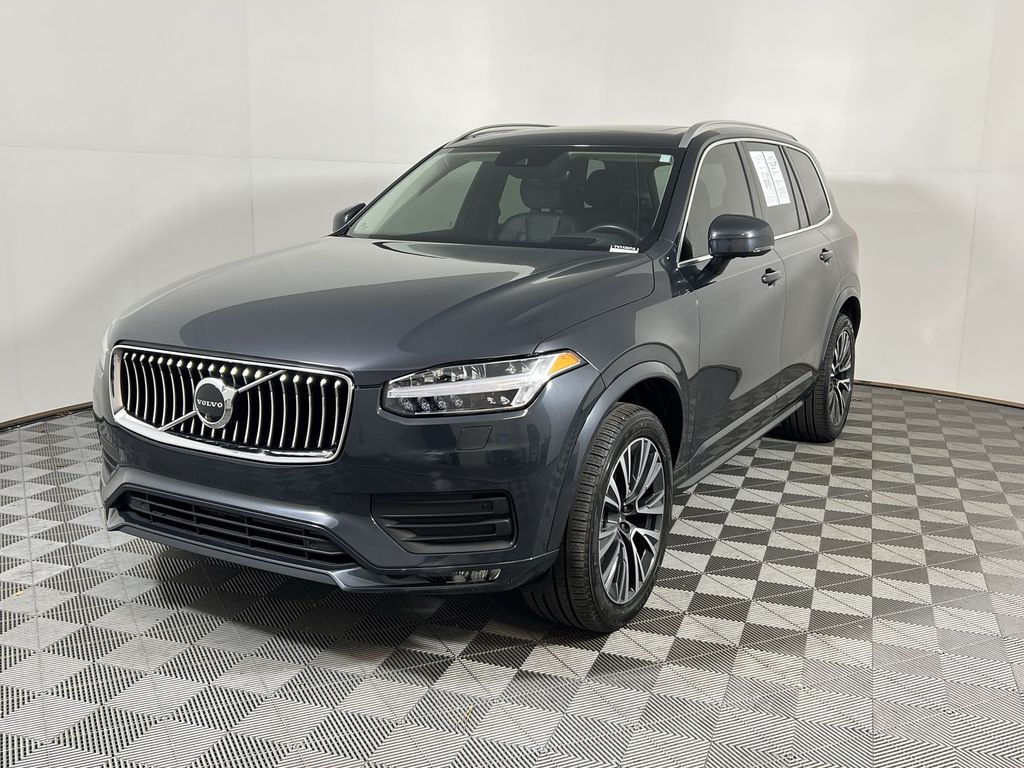 2021 Volvo XC90 T6 Momentum photo 4