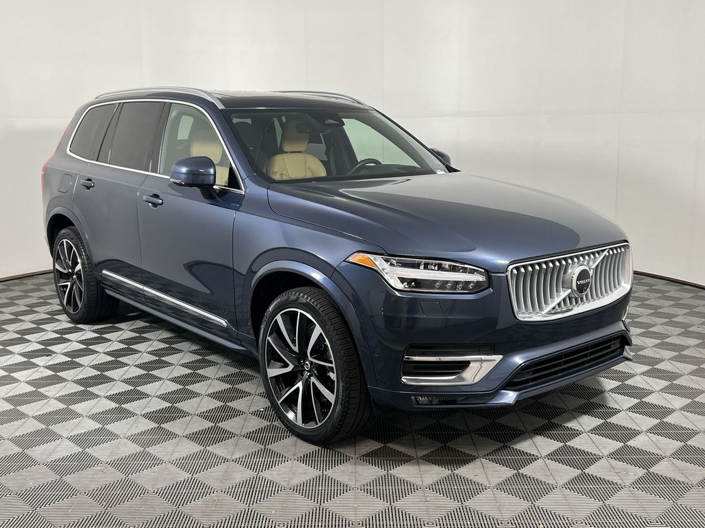 2024 Volvo XC90 Ultimate photo 2