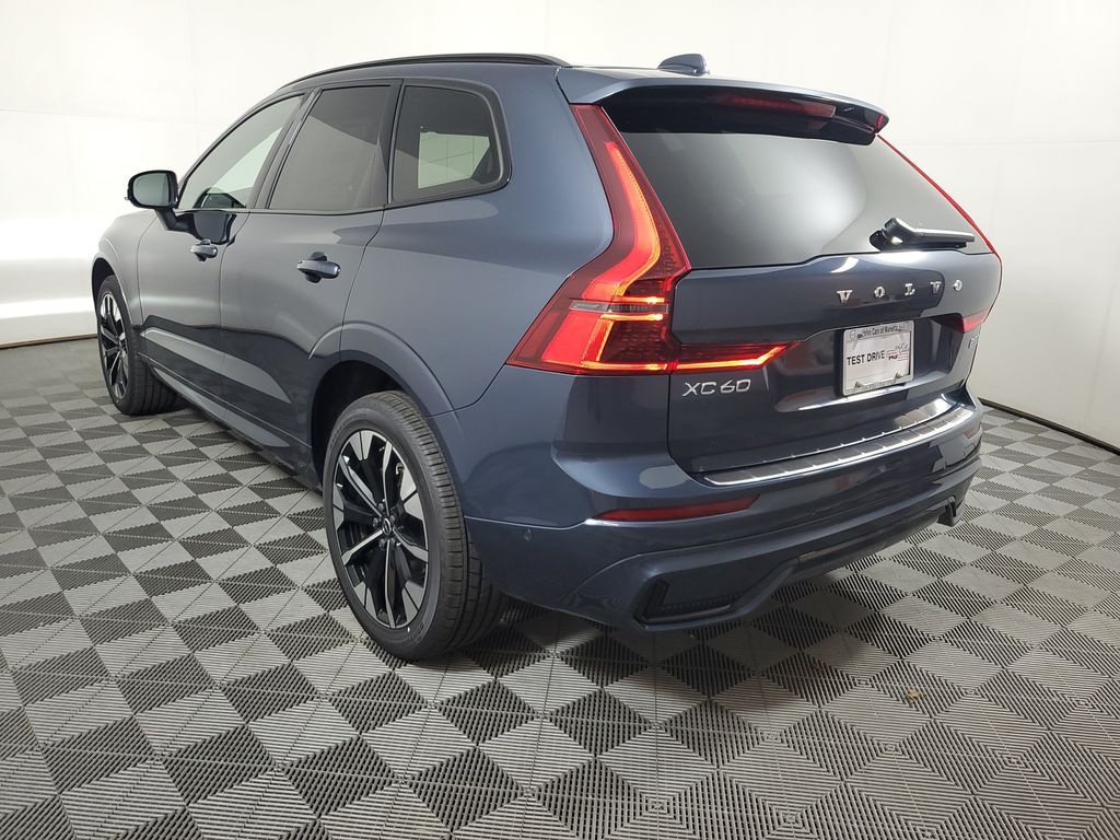 New 2026 Volvo XC60 B5 Plus SUV