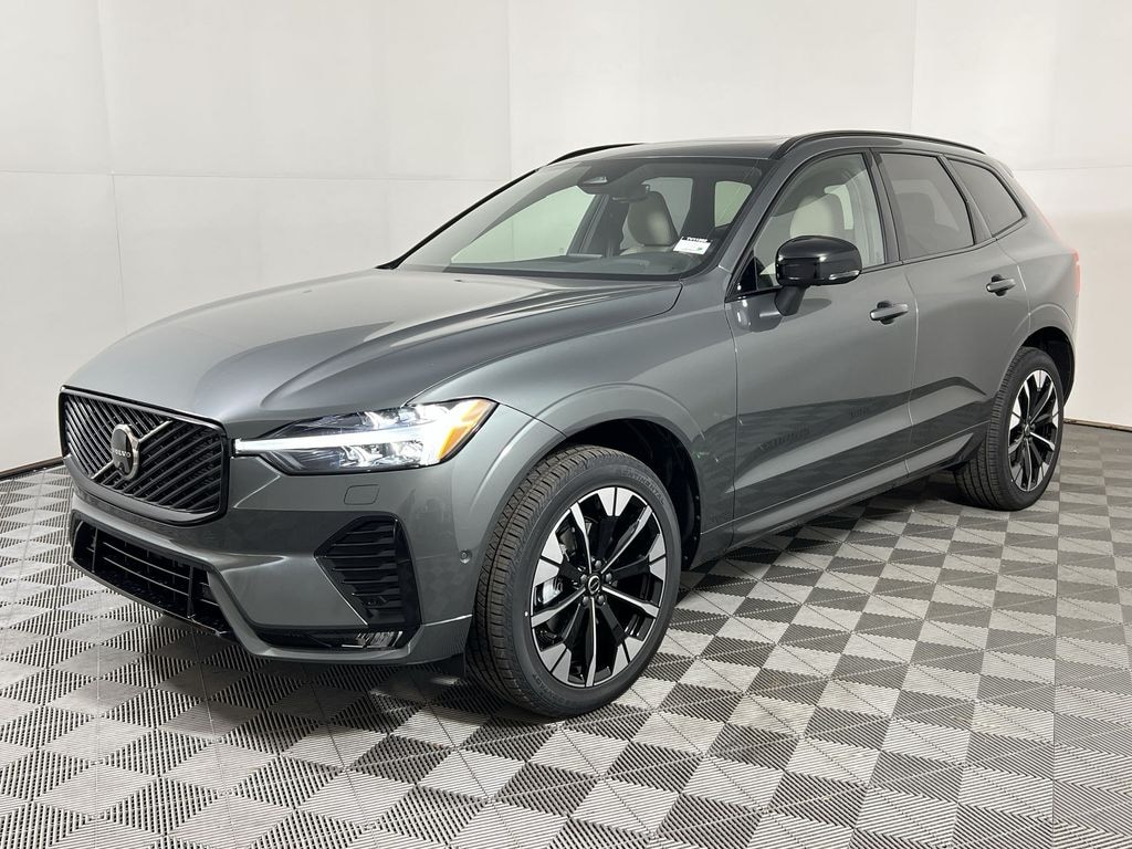New 2026 Volvo XC60 B5 Plus SUV