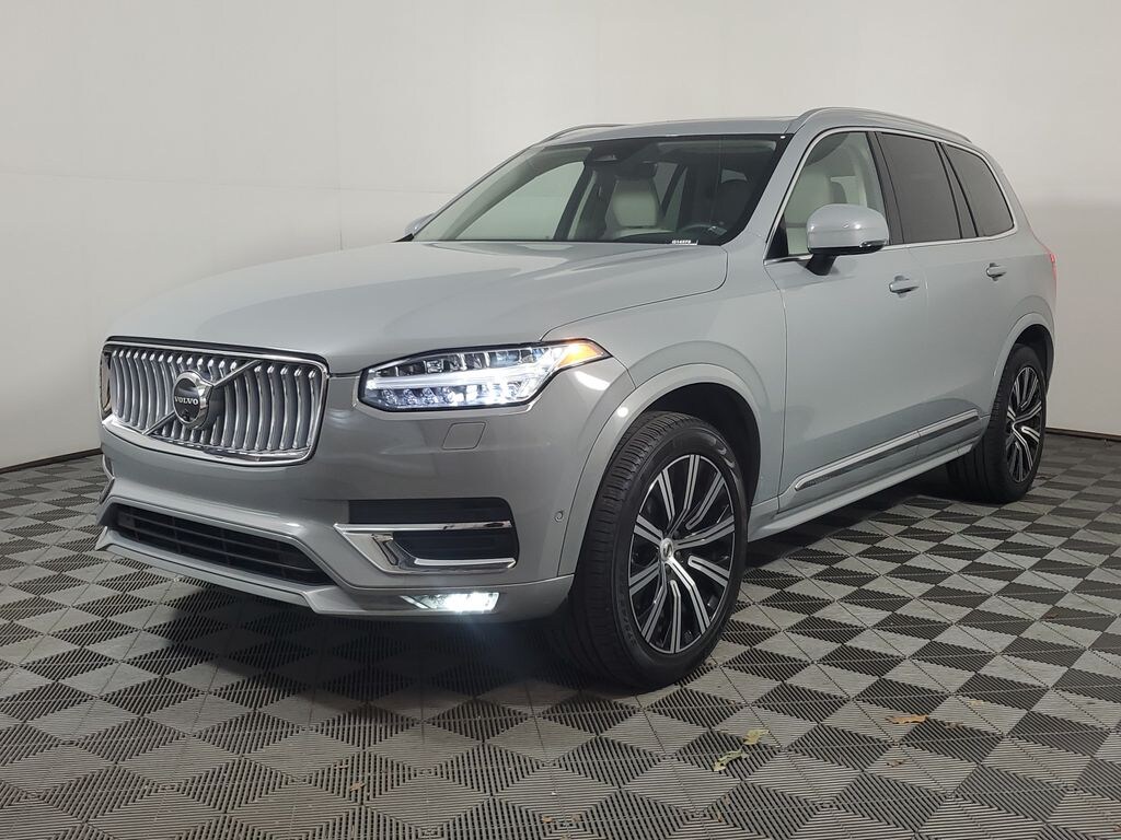 Certified 2025 Volvo XC90 B6 Plus 7-Seater SUV