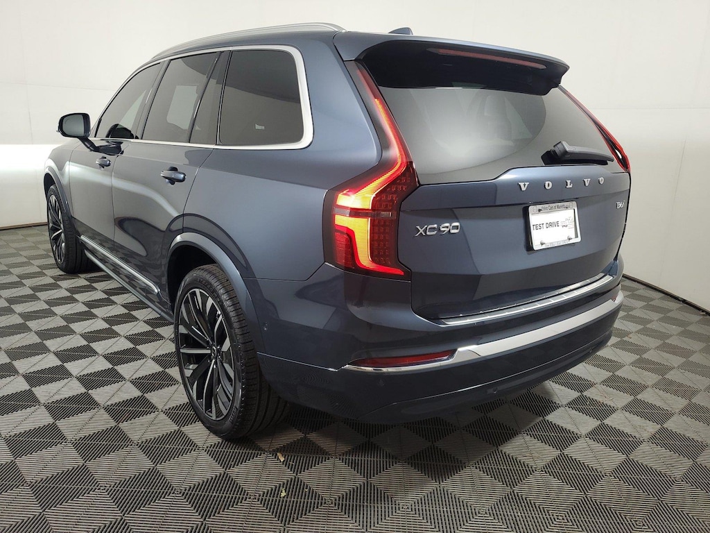 Certified 2026 Volvo XC90 B6 Plus 7-Seater SUV