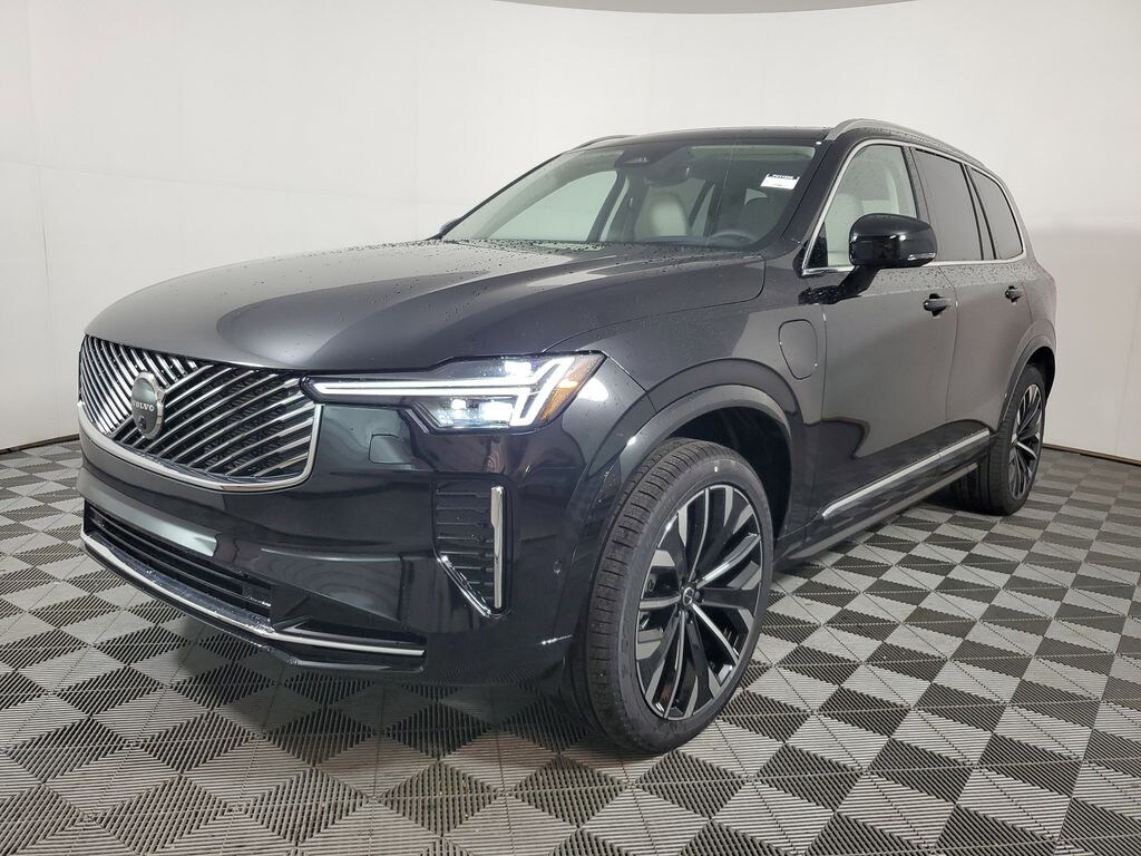 New 2026 Volvo XC90 plug-in hybrid T8 Ultra 7-Seater SUV