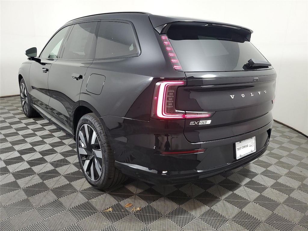 New 2026 Volvo EX90 Twin Motor Performance Ultra 7-Seater SUV