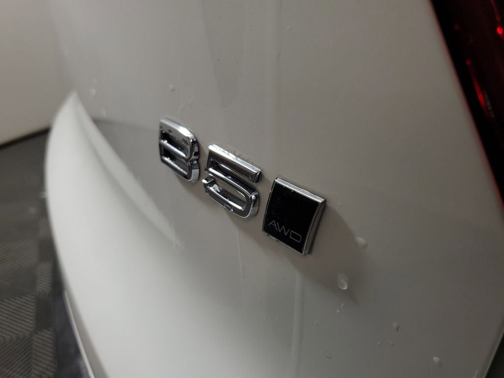 2026 Volvo XC40 Core - Photo 9