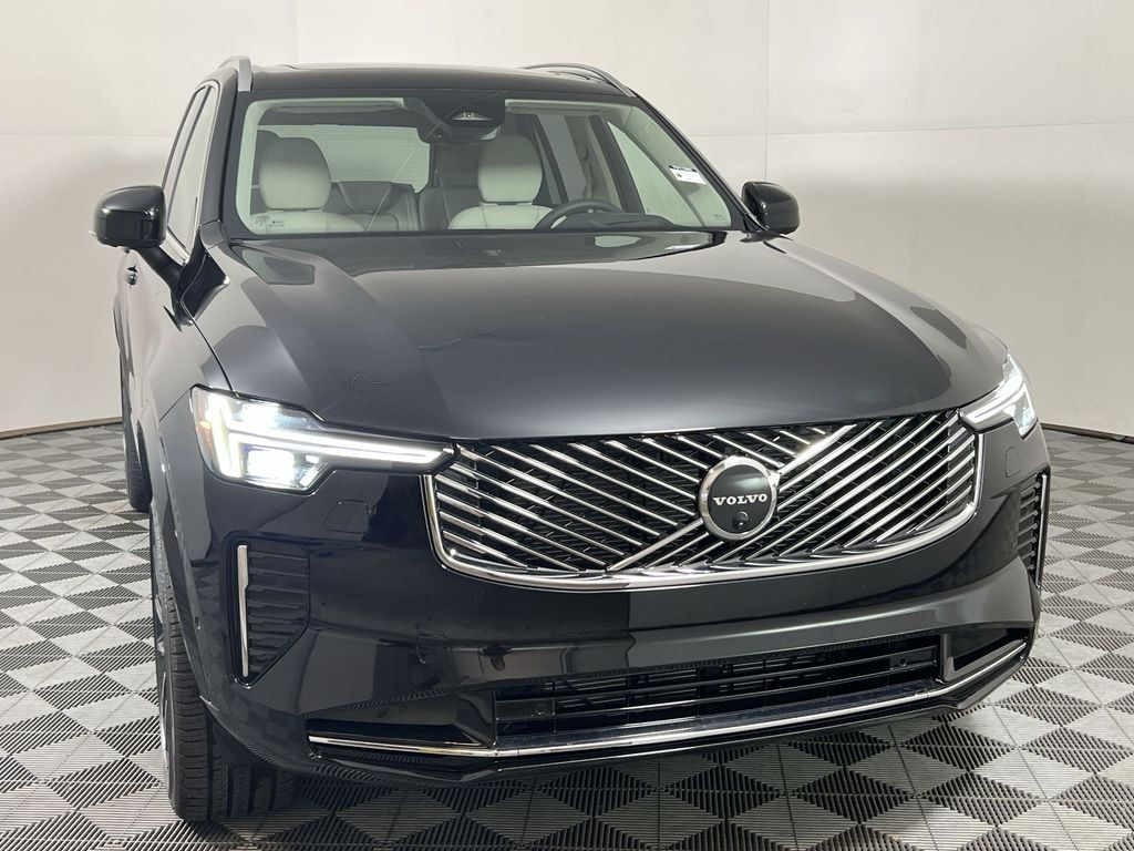 New 2026 Volvo XC90 B5 Ultra 7-Seater SUV