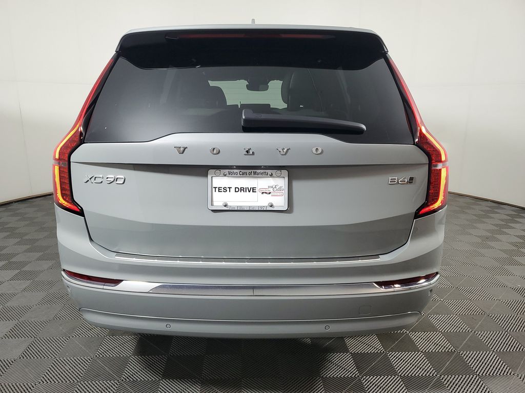 2026 Volvo XC90 Plus - Photo 7