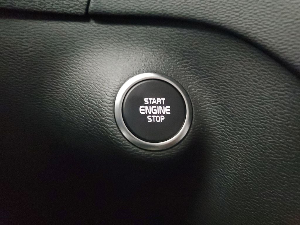 2026 Volvo XC40 Core - Photo 35