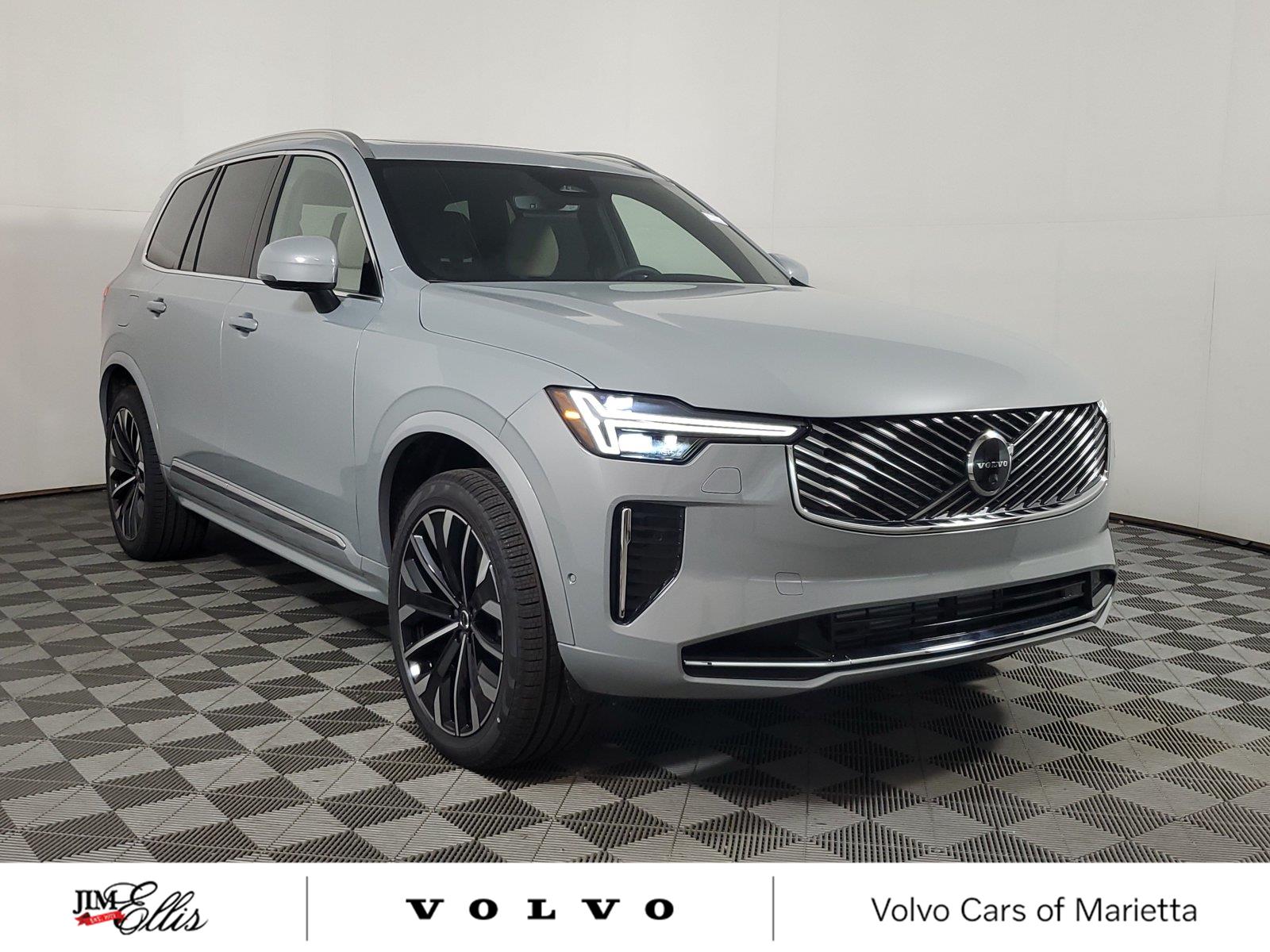 2026 Volvo XC90 Plug-In Hybrid