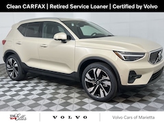 2025 Volvo XC40 B5 Plus Bright Theme SUV