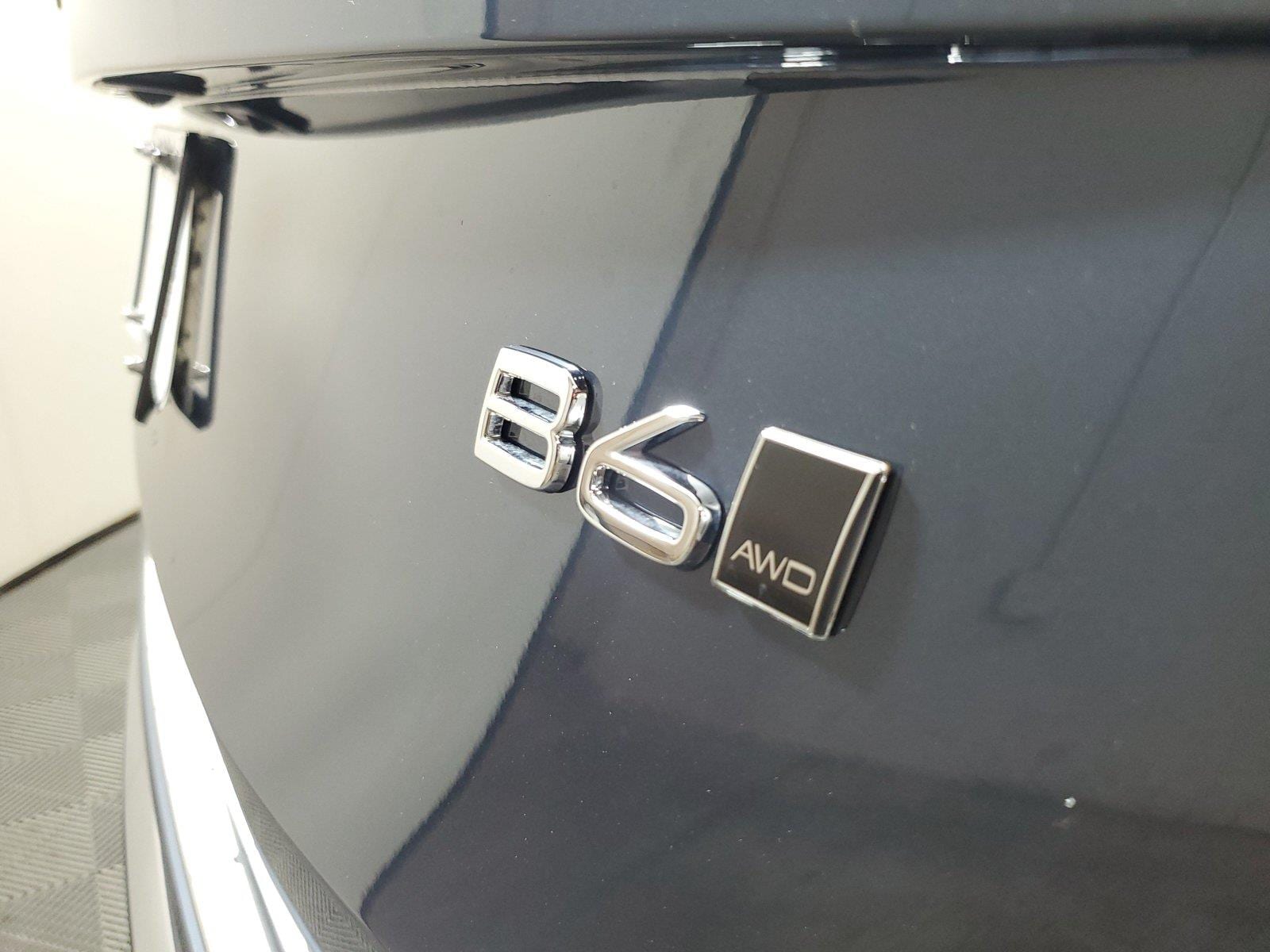 2026 Volvo XC90 Plus - Photo 7
