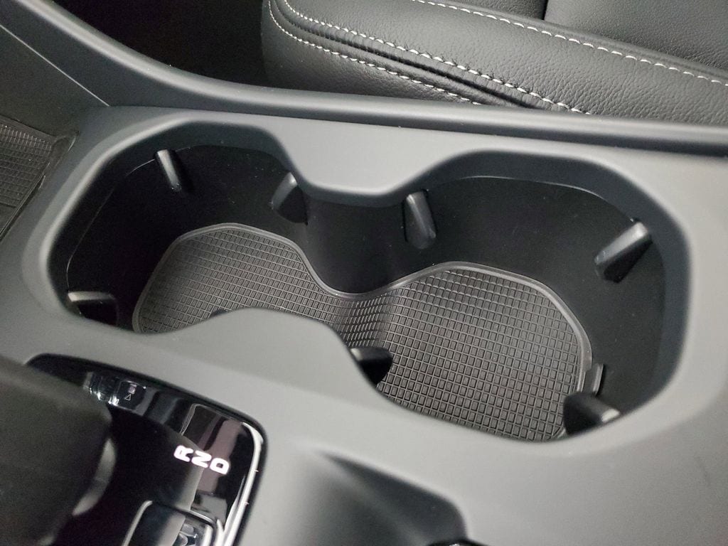 2026 Volvo XC40 Core - Photo 33