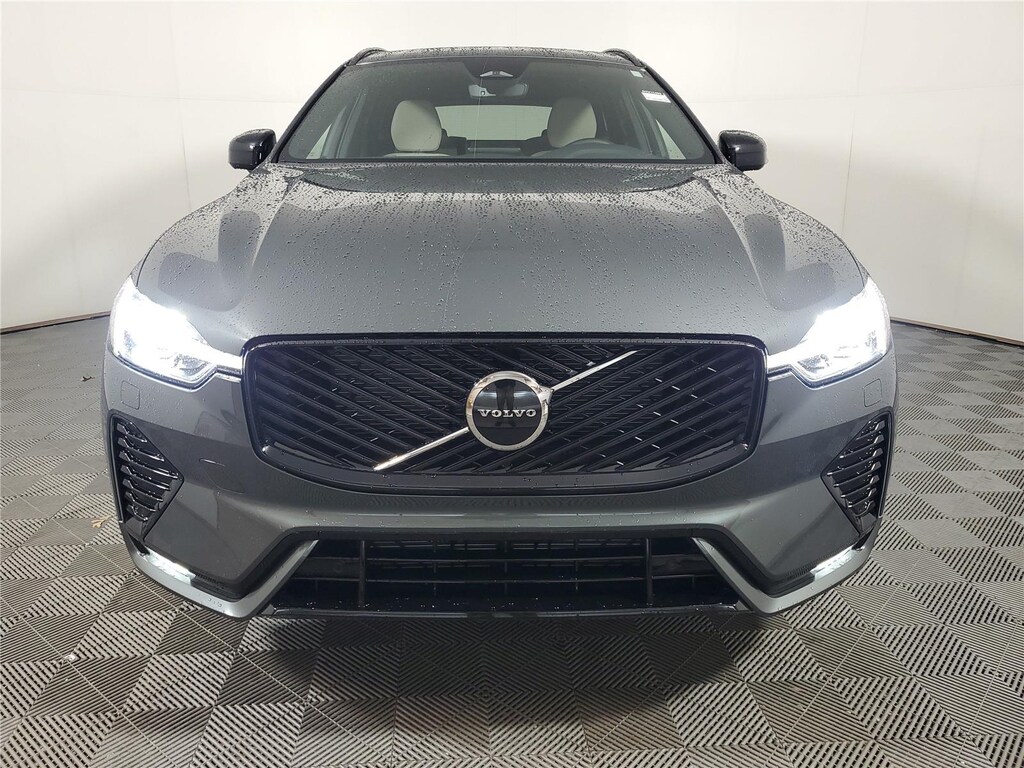 Used 2026 Volvo XC60 B5 Core SUV