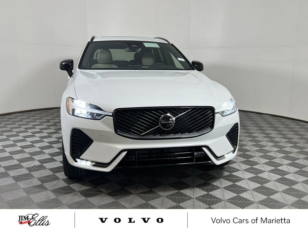 New 2026 Volvo XC60 B5 Plus SUV