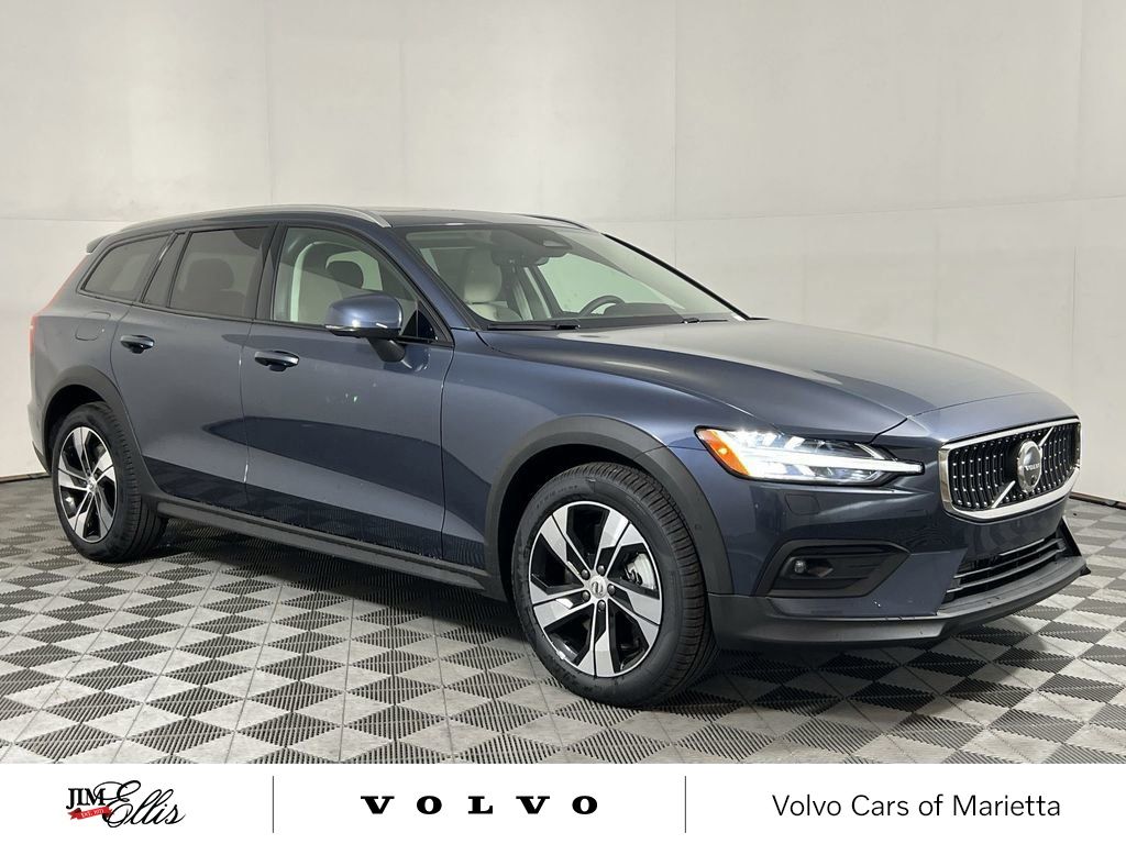 2026 Volvo V60 Cross Country