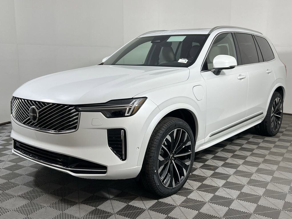 New 2026 Volvo XC90 plug-in hybrid T8 Plus 7-Seater SUV