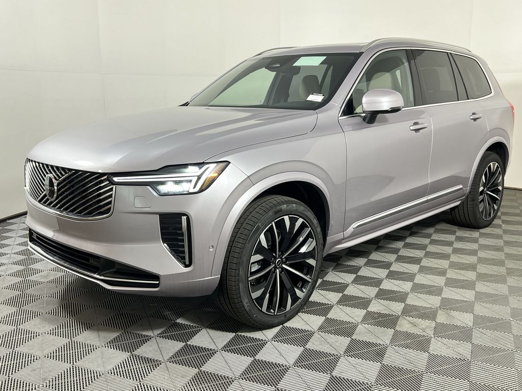 2026 Volvo XC90 Plus photo 3