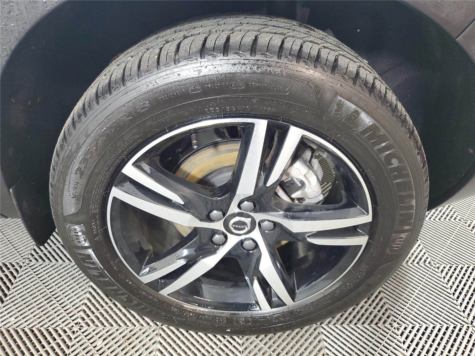 2026 Volvo XC40 Core - Photo 11