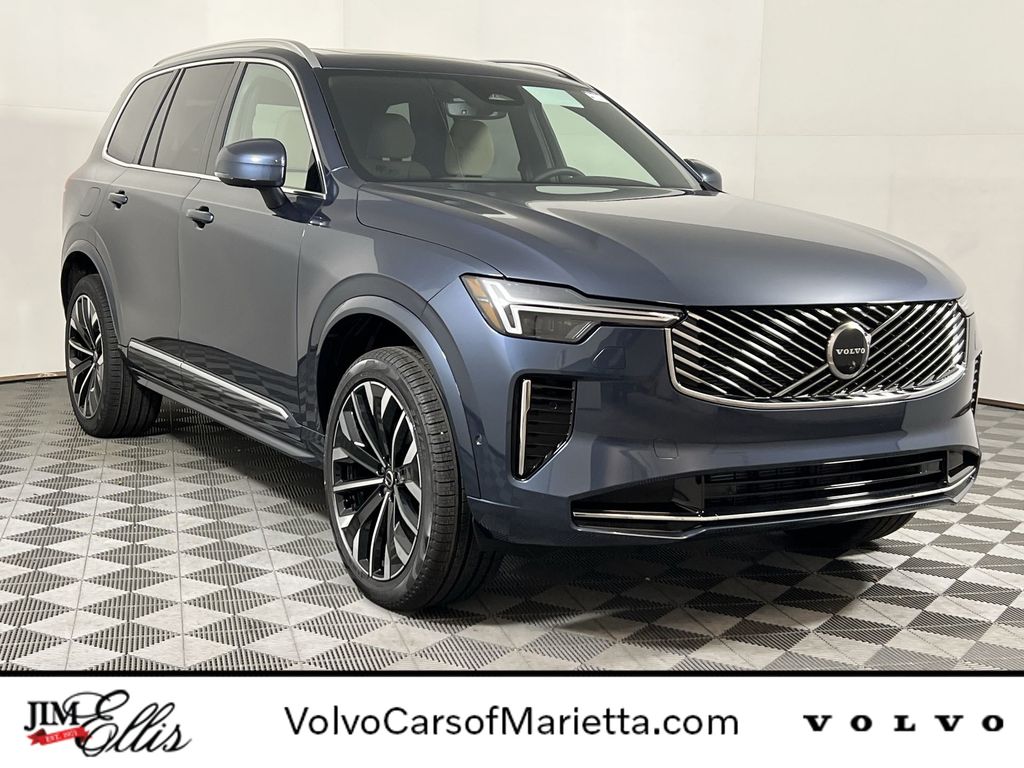 2026 Volvo XC90 Plus's photo