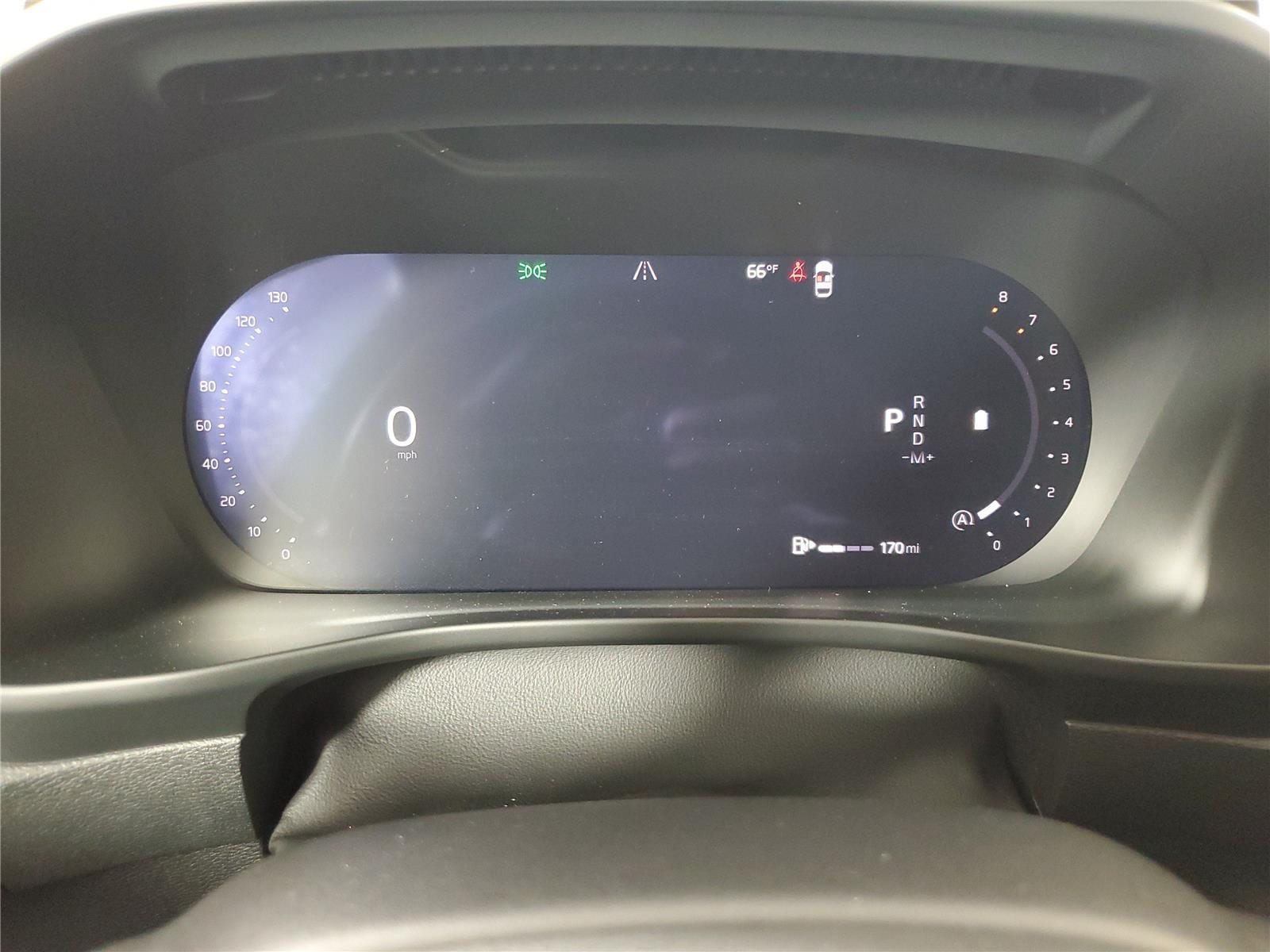 2026 Volvo XC40 Core - Photo 27