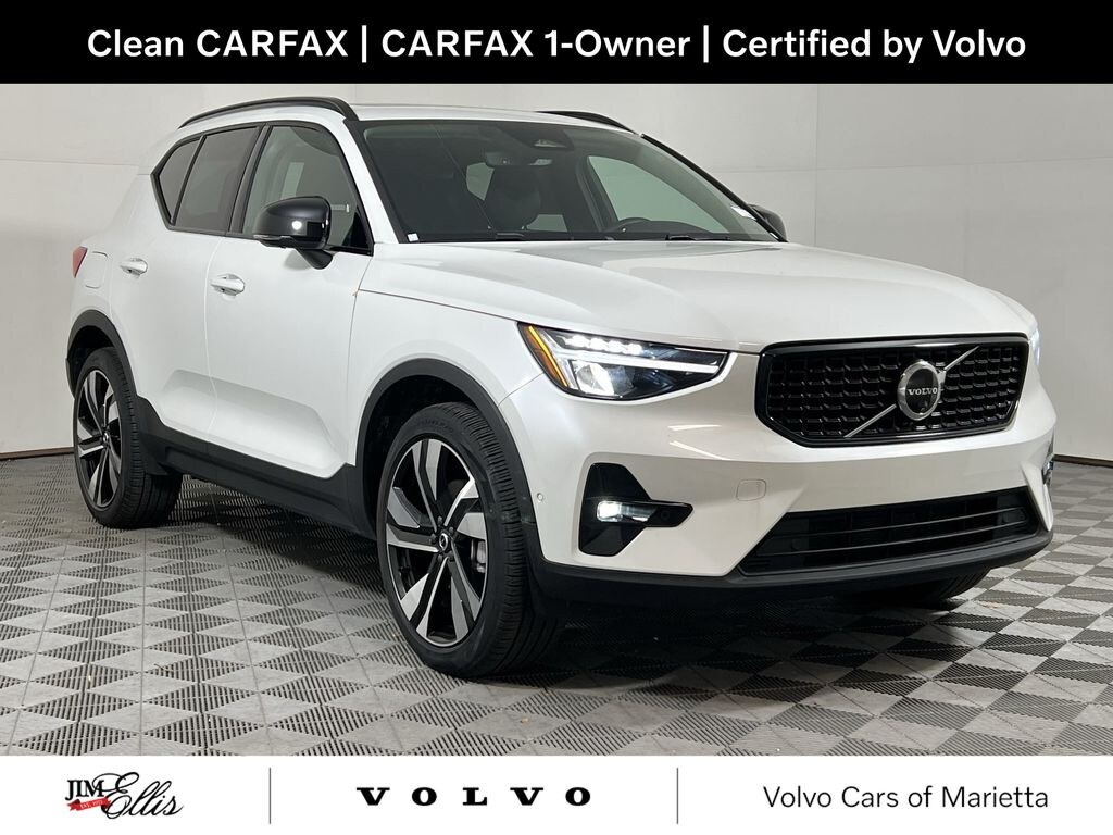 Certified 2025 Volvo XC40 B5 Plus Dark Theme SUV