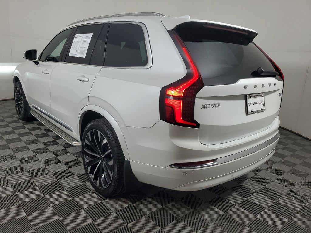 2025 Volvo XC90 Core - Photo 6