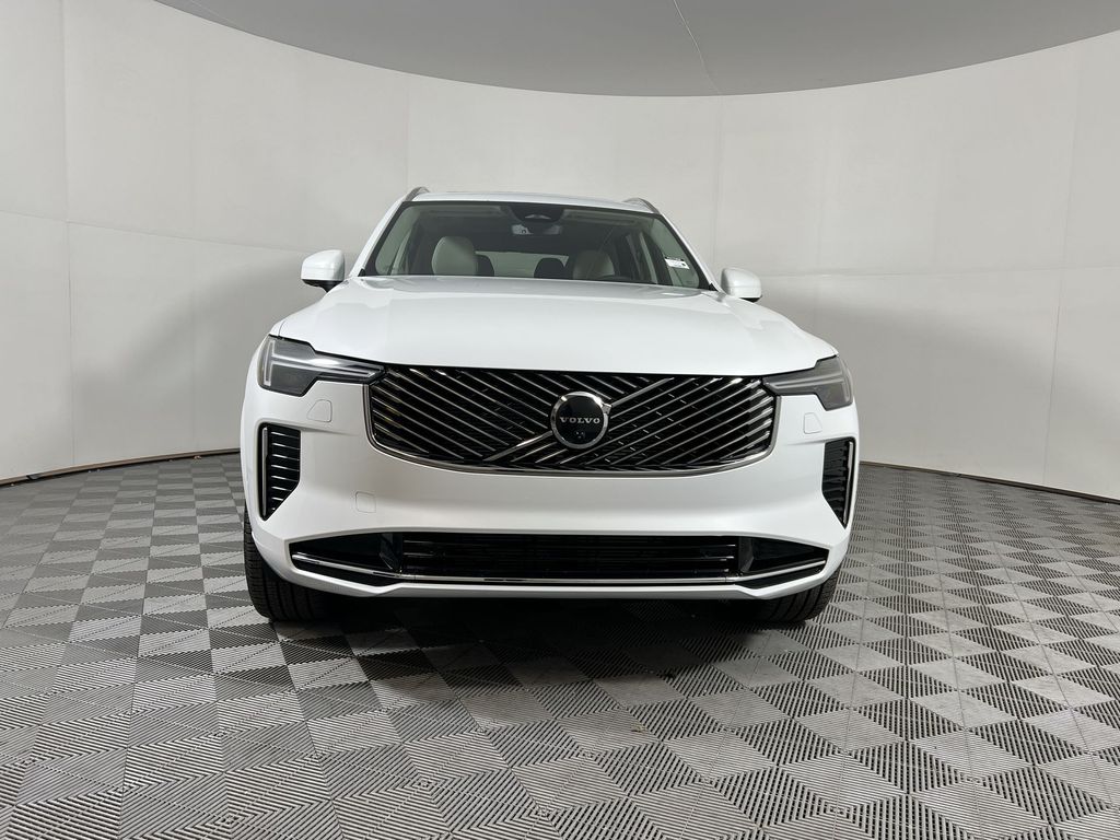 2026 Volvo XC90 photo 2