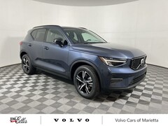 2026 Volvo XC40 B5 Core AWD SUV