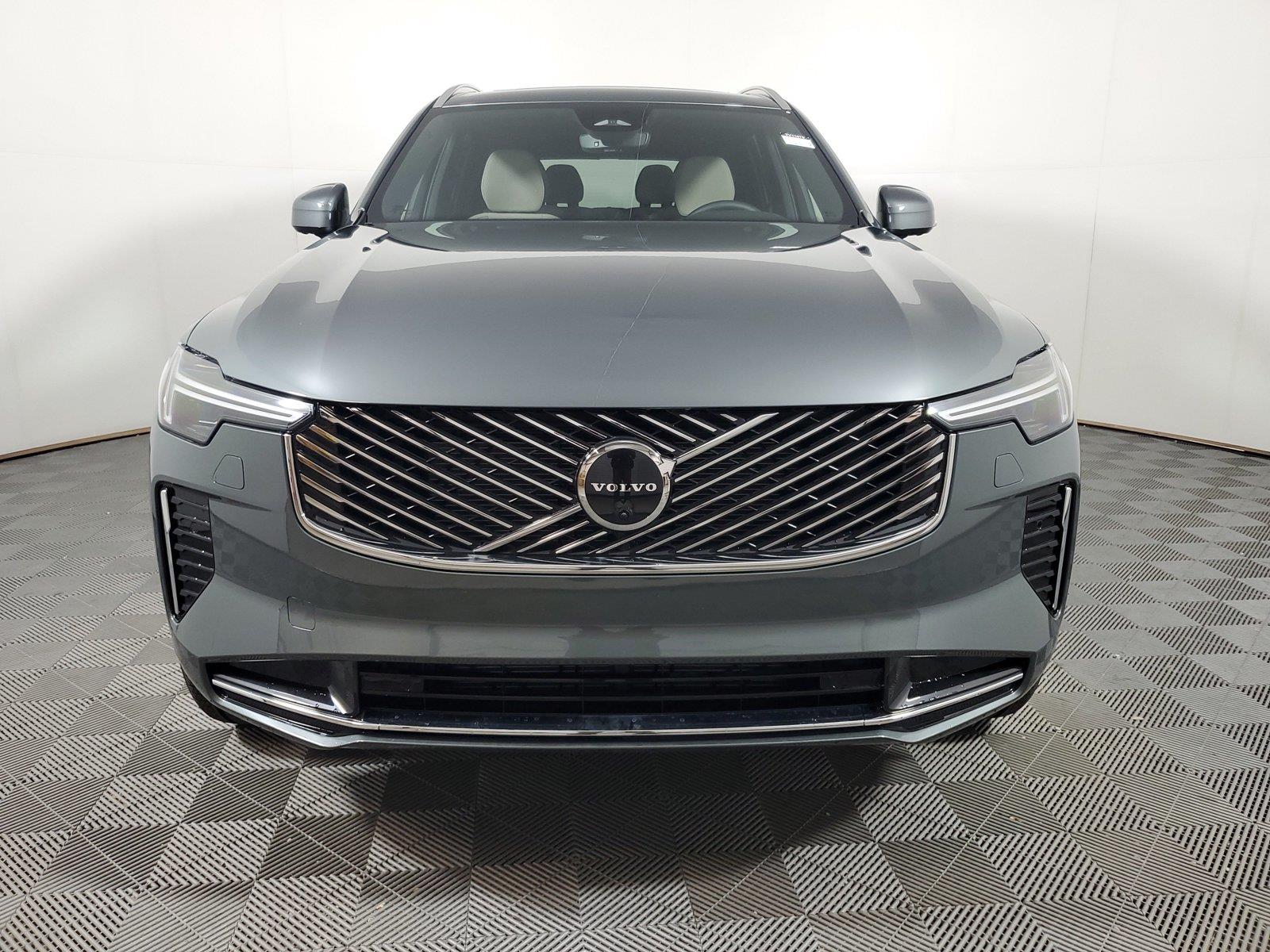 New 2027 Volvo XC90 B6 Plus 6-Seater SUV