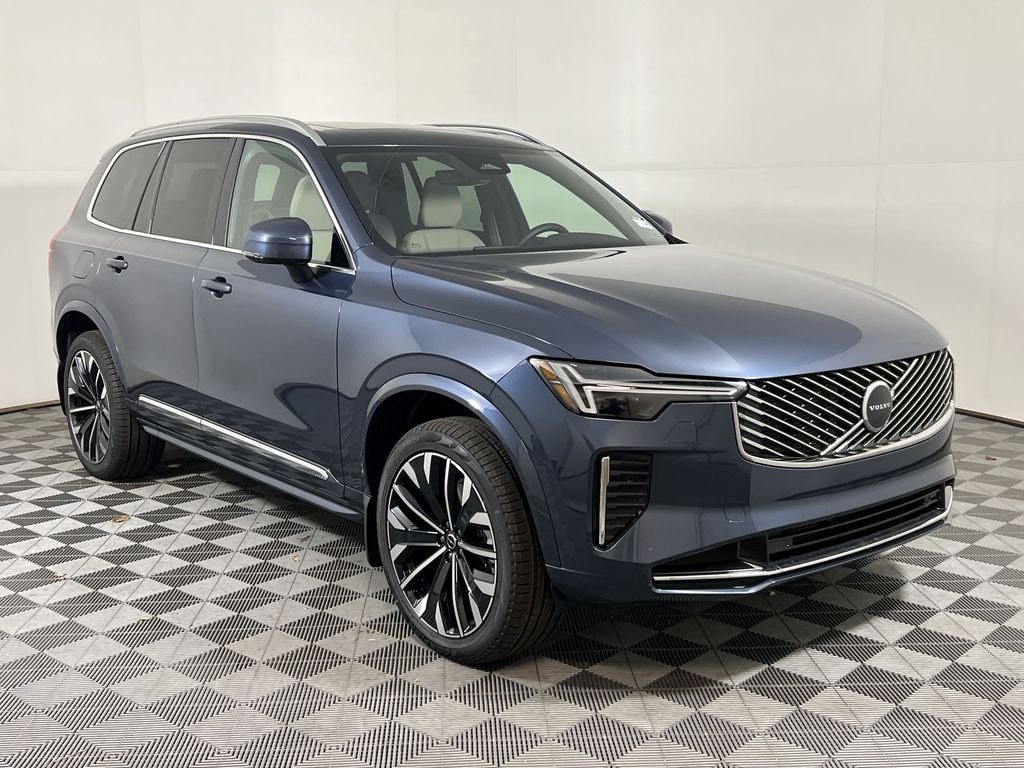 New 2026 Volvo XC90 B5 Core SUV