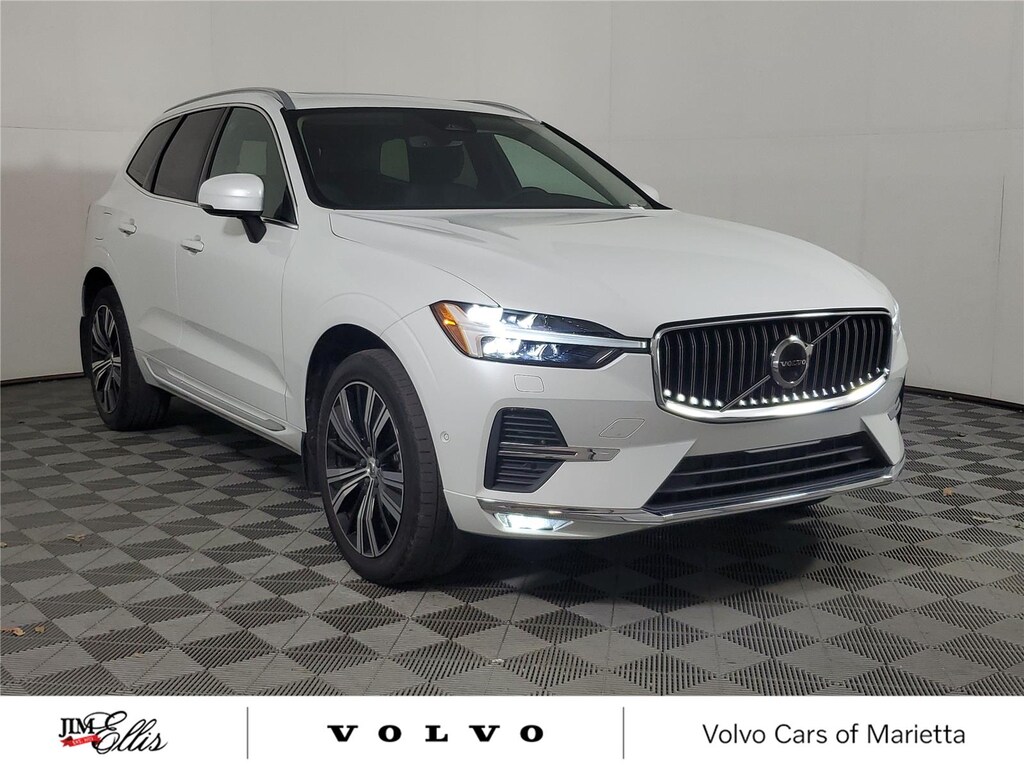 Certified 2023 Volvo XC60 B5 FWD Plus Bright SUV