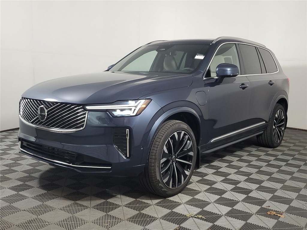 New 2026 Volvo XC90 plug-in hybrid T8 Ultra 7-Seater SUV