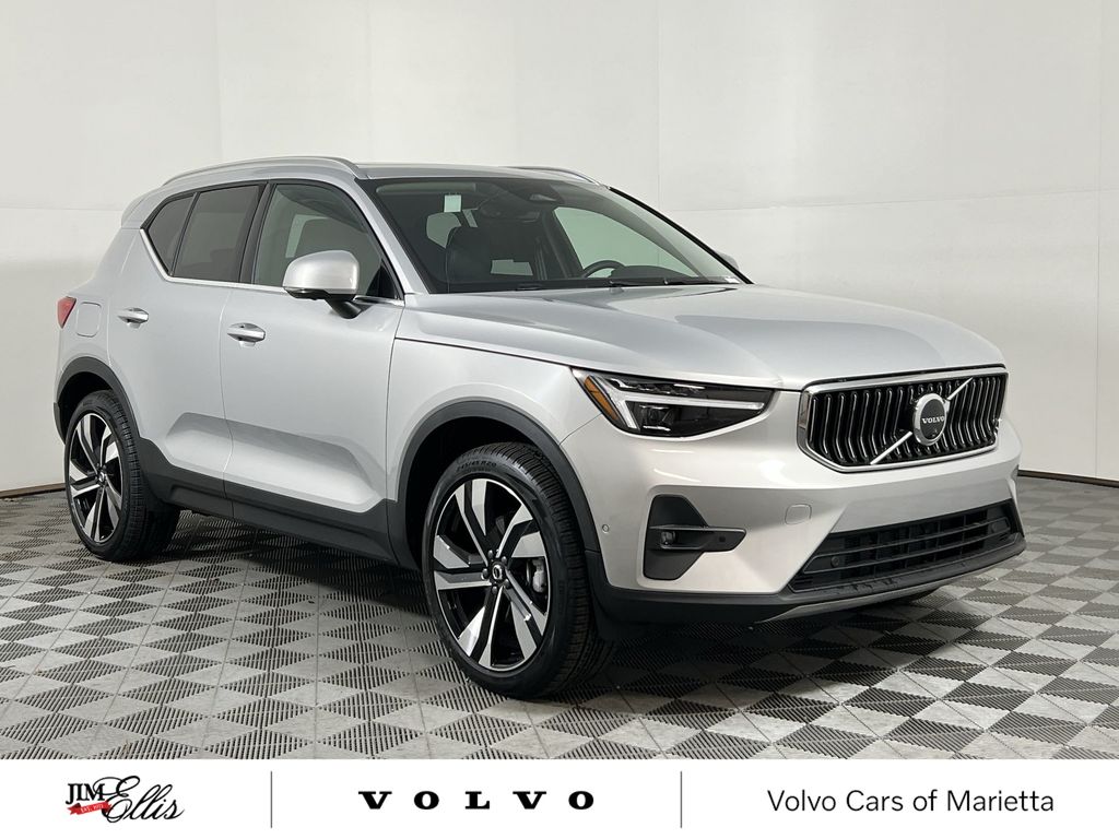 New 2025 Volvo XC40 For Sale at Volvo Cars Mall of Georgia | VIN