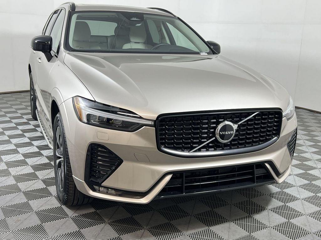 Certified 2025 Volvo XC60 B5 Core SUV