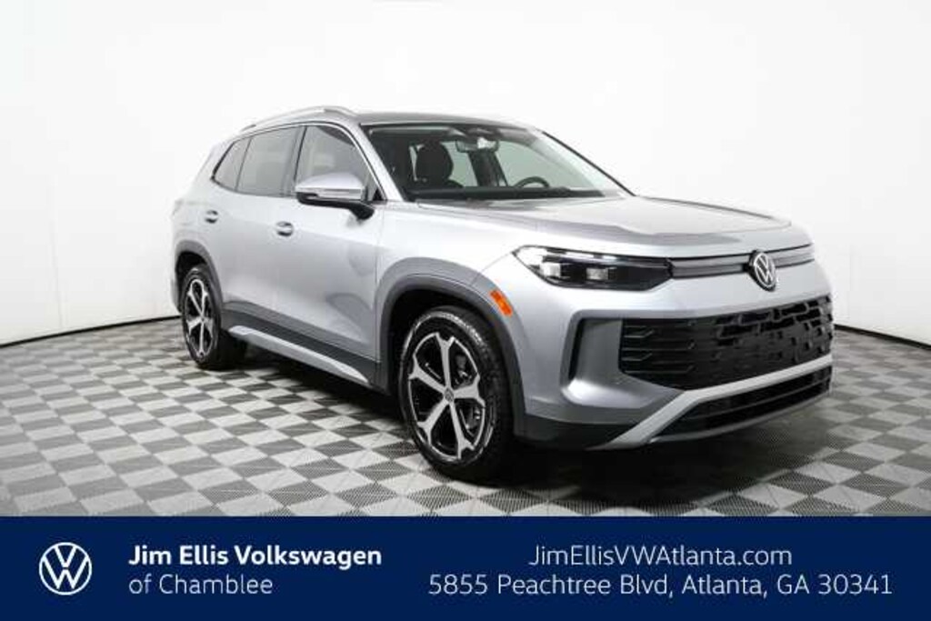 New 2026 Volkswagen Tiguan 2.0T SE SUV